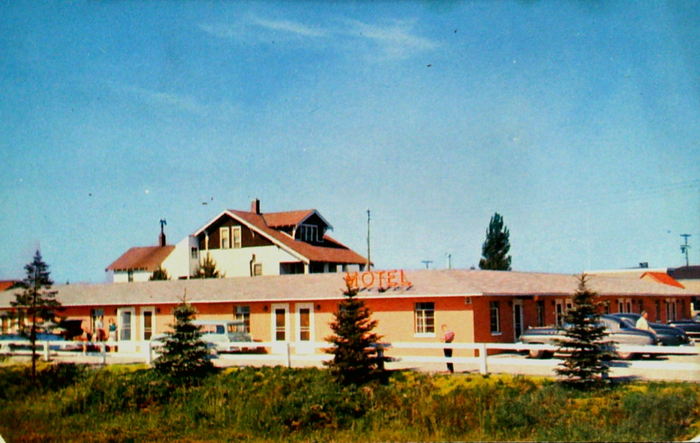 Terrace Motel - Vintage Postcard